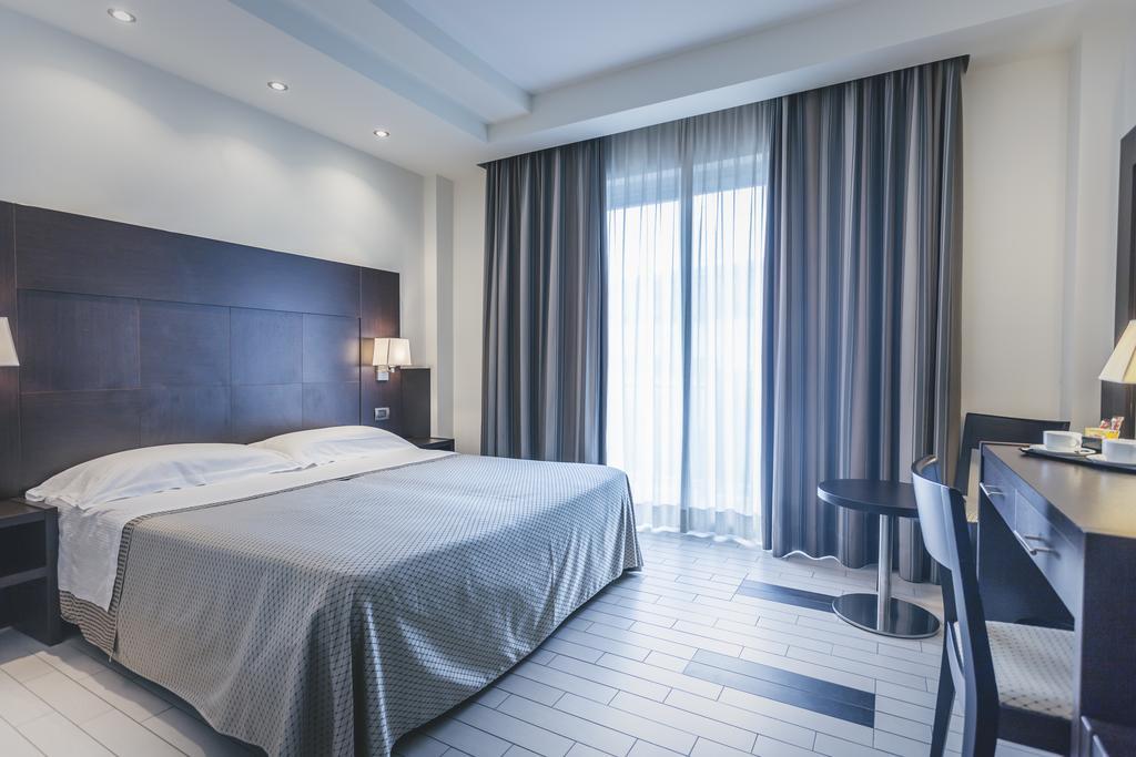 Hotel Principe Residence ヴァスト エクステリア 写真