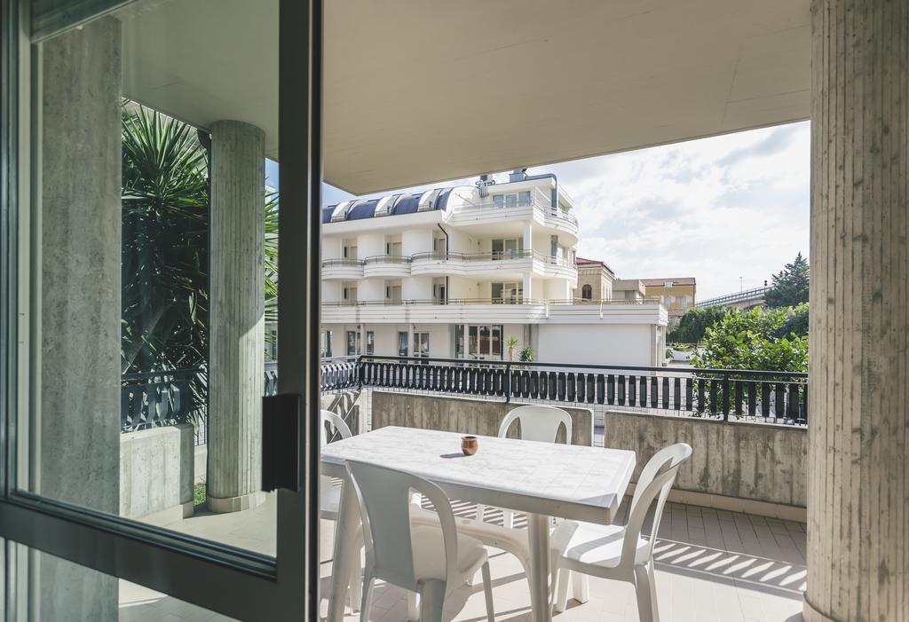 Hotel Principe Residence ヴァスト エクステリア 写真