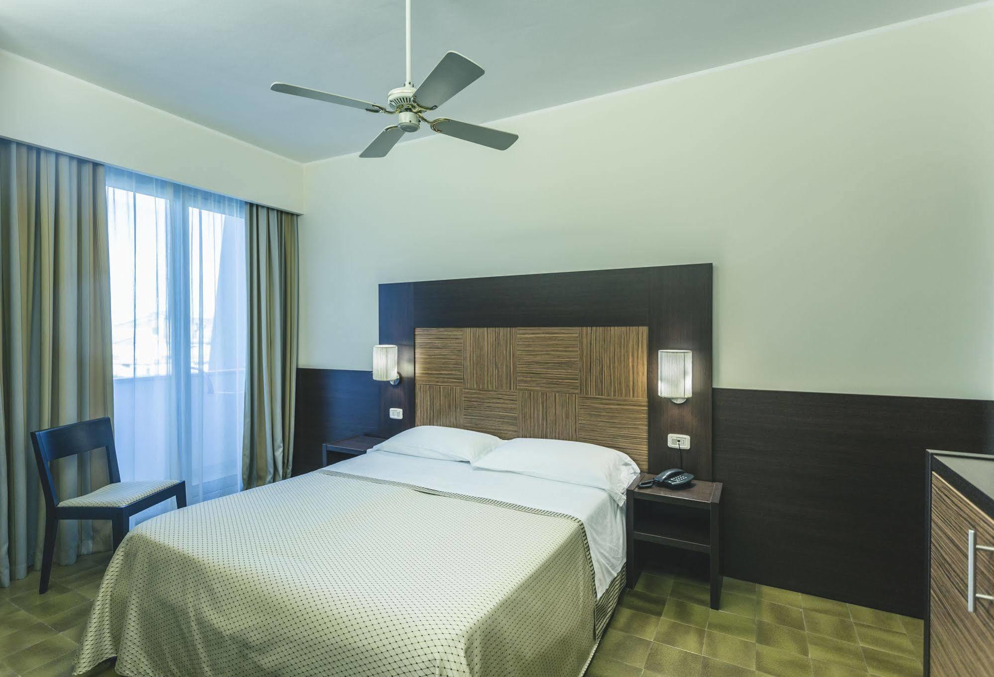 Hotel Principe Residence ヴァスト エクステリア 写真