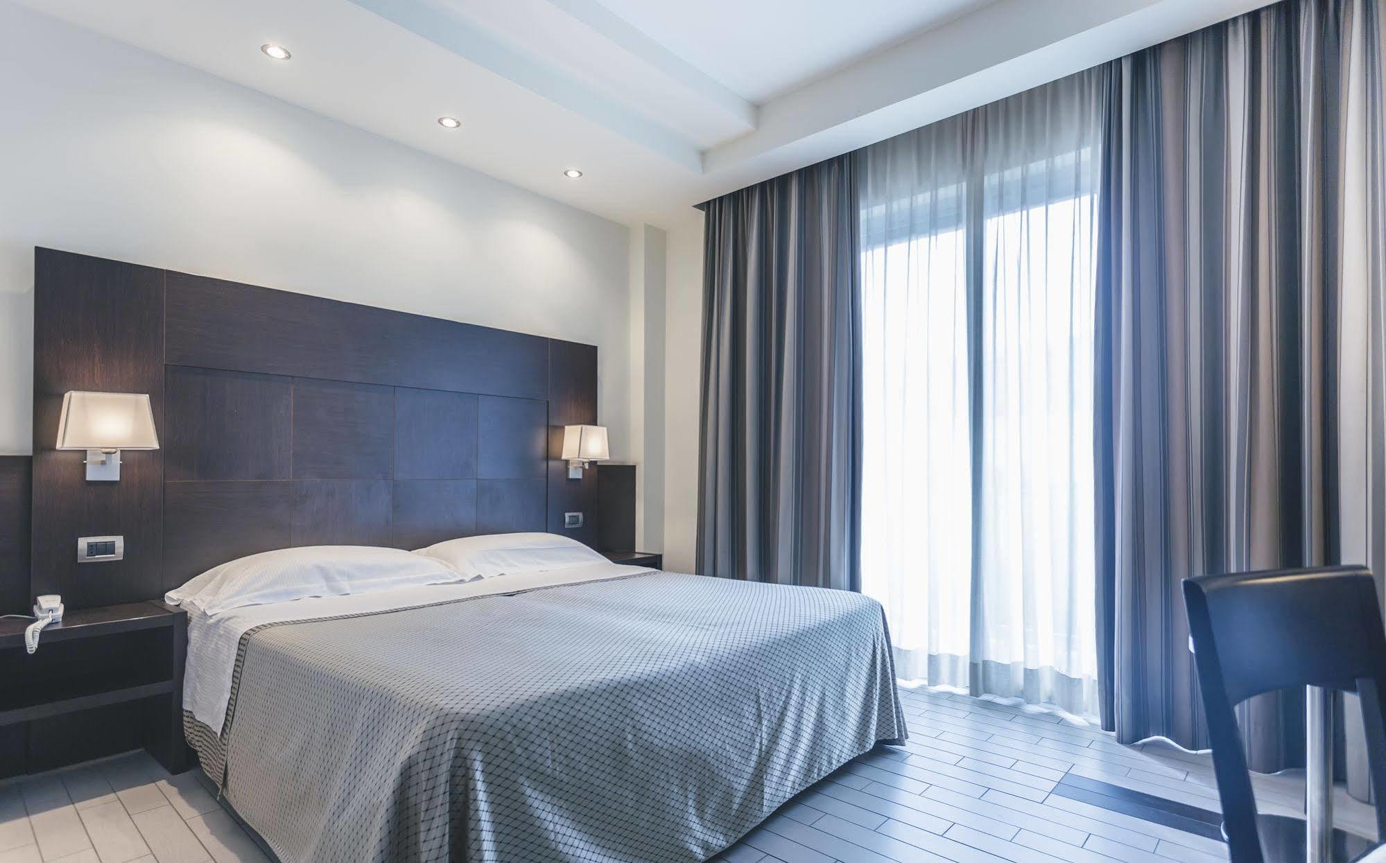 Hotel Principe Residence ヴァスト エクステリア 写真